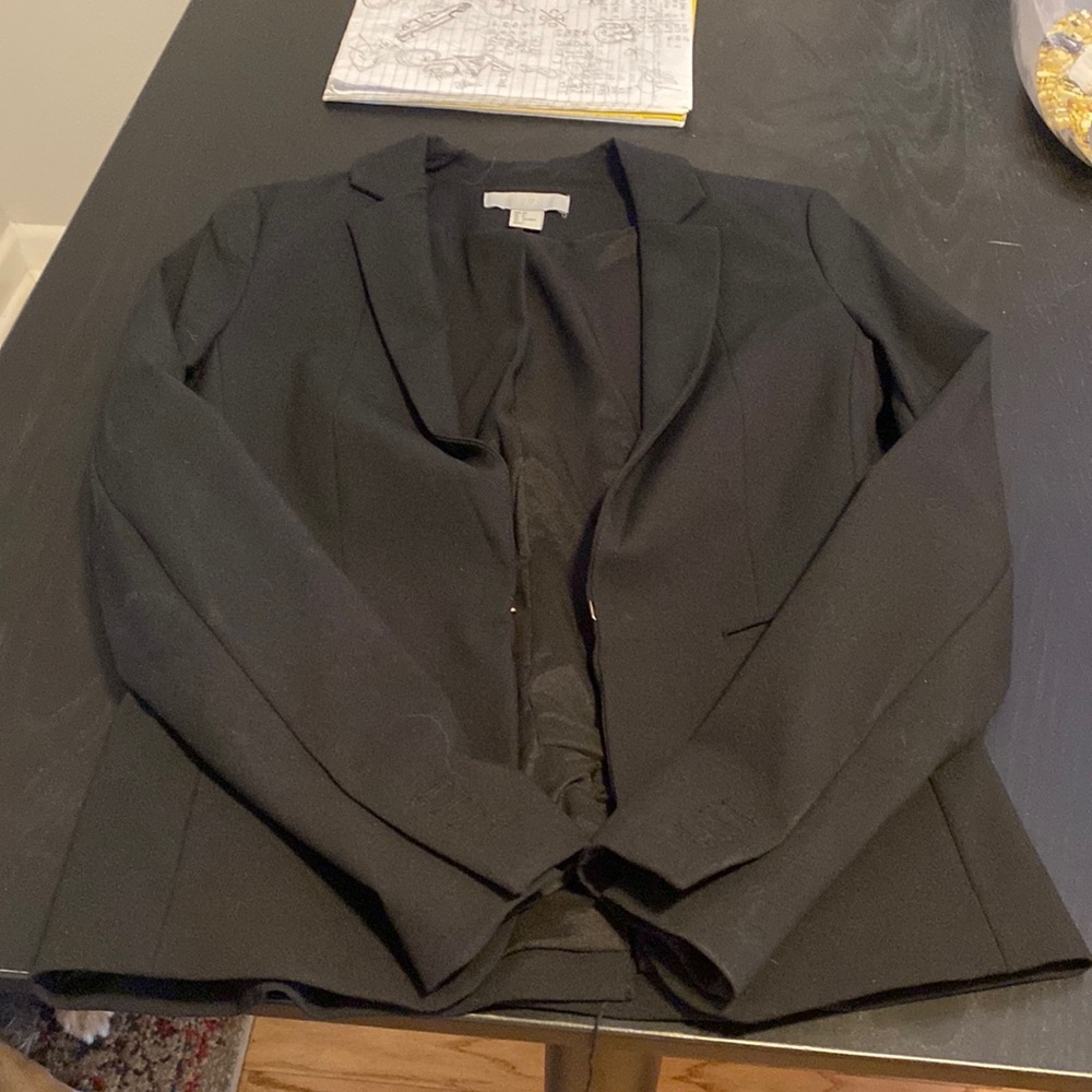 DONATED: Fitted blazer